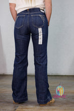 Load image into Gallery viewer, Ariat High Rise Vivienne Slim Trouser Jeans