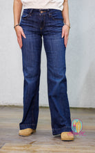 Load image into Gallery viewer, Ariat Perfect Rise Maddie Trouser Jeans