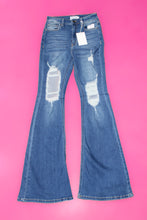 Load image into Gallery viewer, Cello Distressed Flare