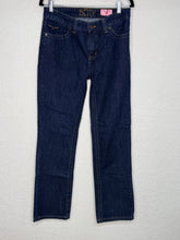 Load image into Gallery viewer, Kimes Betty 8/32

