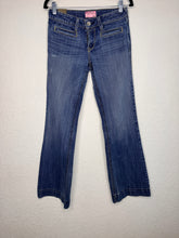 Load image into Gallery viewer, Ariat Midrise 28R Trouser

