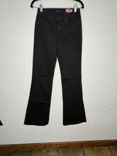Load image into Gallery viewer, Size 26 Black Dojos
