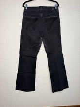 Load image into Gallery viewer, Size 31 Black Dojo Tailorless
