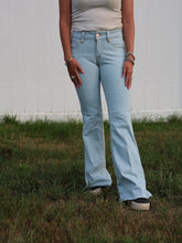 Load image into Gallery viewer, Ariat Perfect Rise Ophelia Flare Jeans
