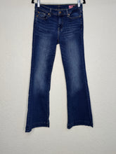 Load image into Gallery viewer, 27 Medium Wash Gold Pocket Tailorless
