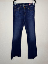 Load image into Gallery viewer, Ariat Perfect Rise Flare 28L
