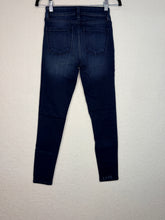 Load image into Gallery viewer, Kancan Premier Skinnies 3/25
