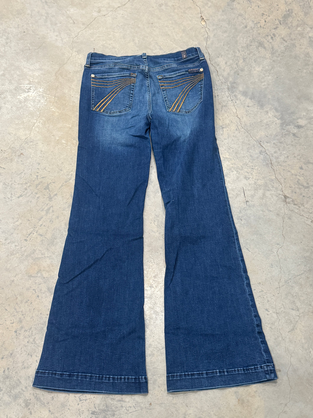Size 28 Medium Wash Gold Pocket Tailorless