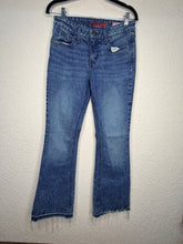 Load image into Gallery viewer, 27/3R Cinch Lynden
