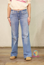 Load image into Gallery viewer, Ariat Mid Rise Clara Trouser Jeans
