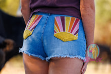 Load image into Gallery viewer, Summer Lovin’ Shorts
