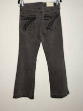 Load image into Gallery viewer, Size 30 Washed Black Tailorless
