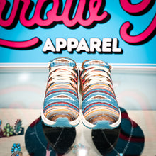 Load image into Gallery viewer, Ariat Fuse—Turquoise Serape
