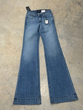Load image into Gallery viewer, Size 25/38 Halla Bella--Vintage Blue
