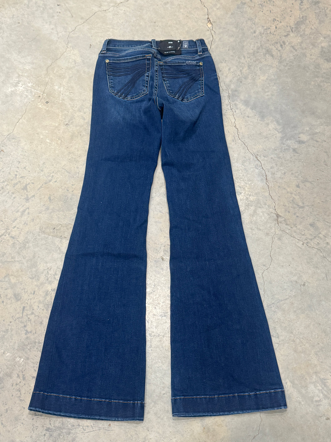 Size 23 Monroe