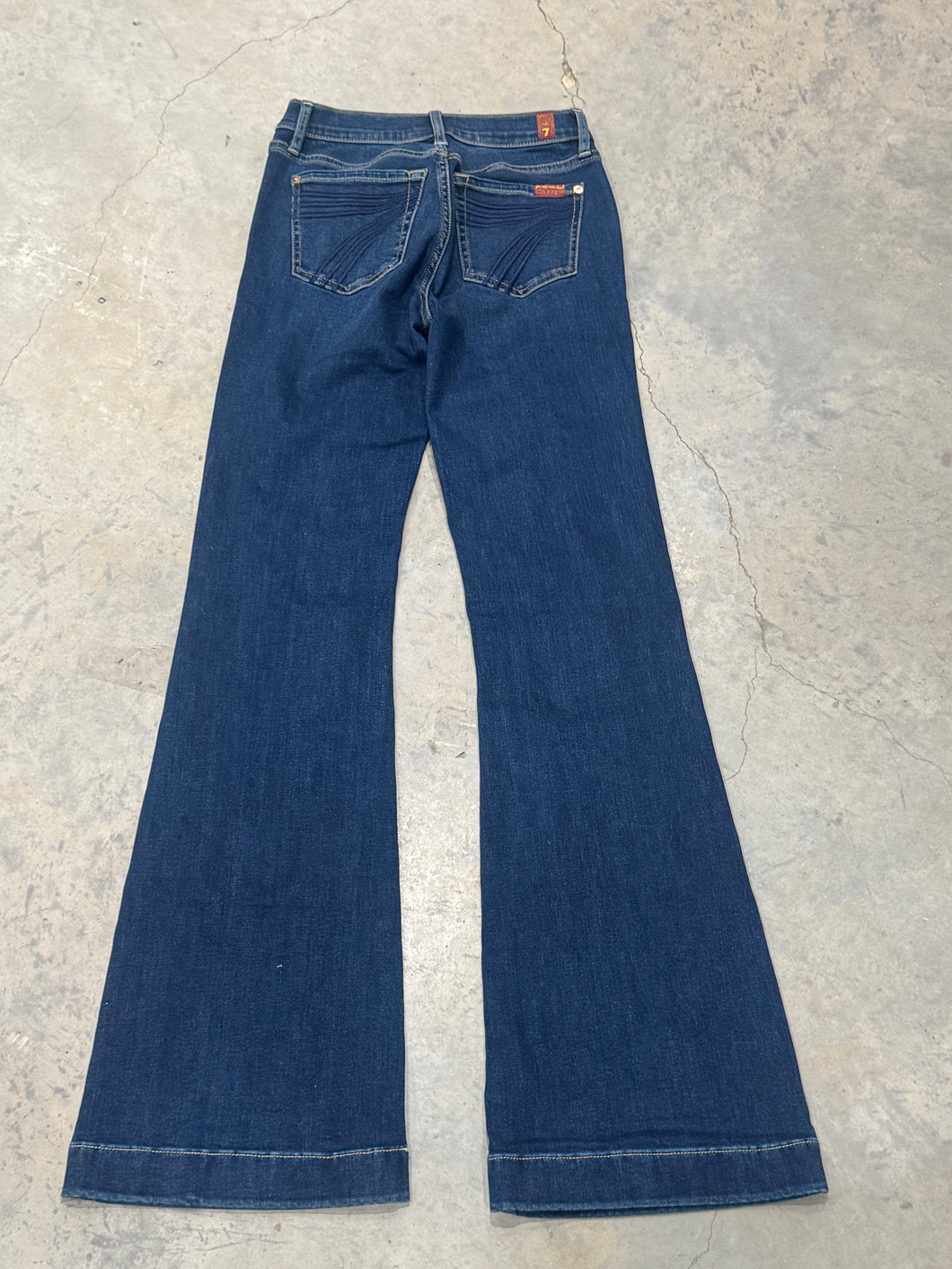 Size 25 b(air) Fate