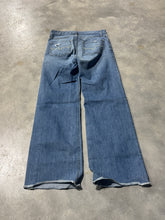 Load image into Gallery viewer, Kimes Olivia 10/32
