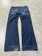 Load image into Gallery viewer, Size 30 Dojos
