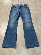 Load image into Gallery viewer, Size 32 White Gold
