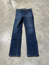 Load image into Gallery viewer, Kimes Sarah 4/32
