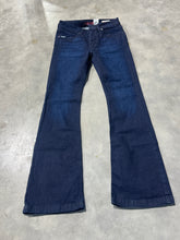 Load image into Gallery viewer, Cinch Lynden Size 28/5 Long
