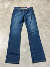 Load image into Gallery viewer, Kimes Betty 17s 10/34
