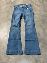 Load image into Gallery viewer, Kimes Lola 6/32
