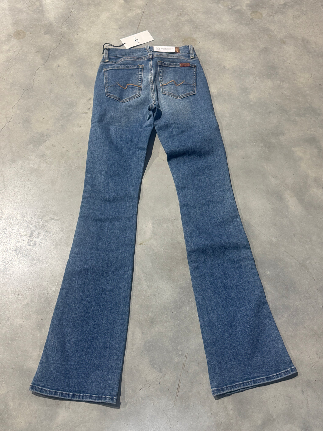7FAMK Kimmie Bootcut--OLY