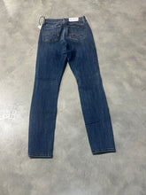 Load image into Gallery viewer, 7FAMK Gwenevere Skinny--Medium Wash
