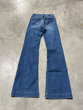 Load image into Gallery viewer, Size 23 Medium Wash Dojos
