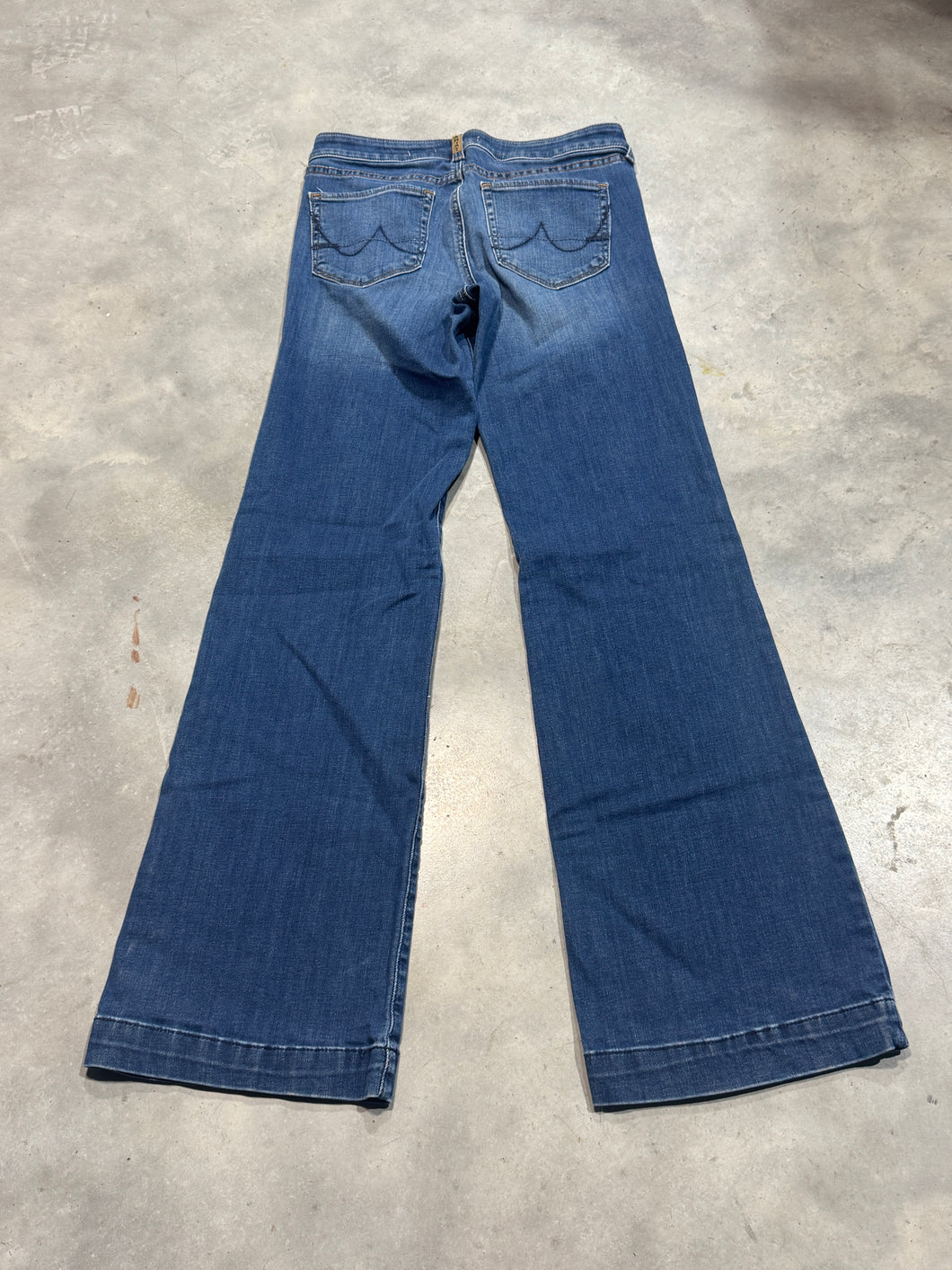 Size 28 Ariat Long Mid Rise Trouser
