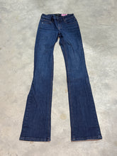 Load image into Gallery viewer, 25/36 Haala Westerly
