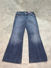 Load image into Gallery viewer, Size 28 Diamond Pocket Dojo
