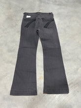 Load image into Gallery viewer, Size 29 Washed Black Tailorless
