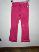 Load image into Gallery viewer, Size 30 Pink Dojos
