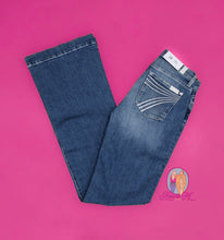 Load image into Gallery viewer, 7FAMK Dojo— White Gold
